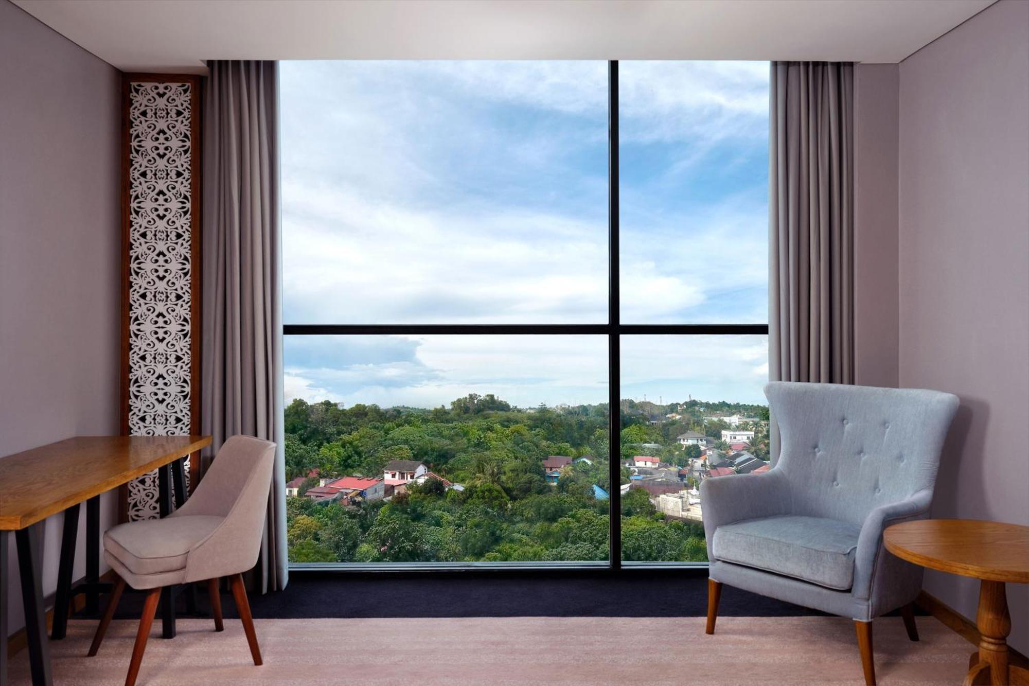Four Points By Sheraton Balikpapan Exterior photo